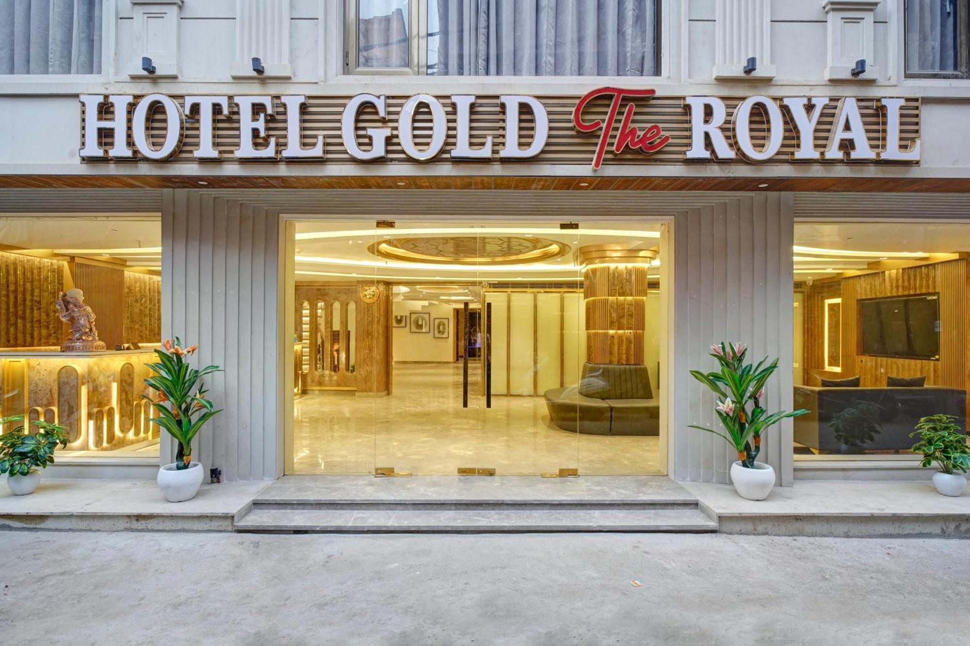 Newly Built Gold The Royal With Rooftop Restaurant - 2Mins Walk From New Delhi Rail Station & 5Mins From Connaught Place Exterior photo